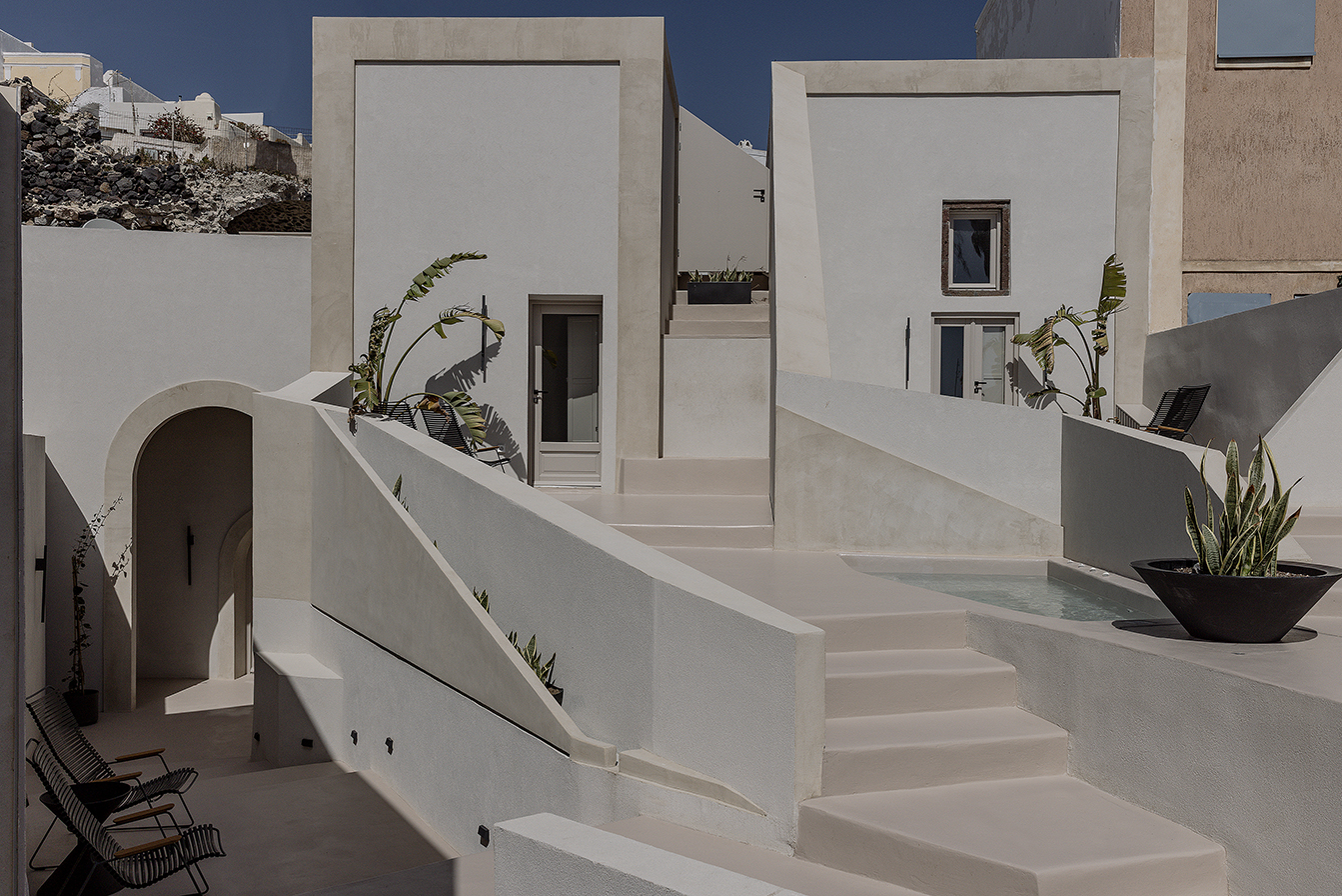 CHAOS IS CALLING - Harmony In Entropy