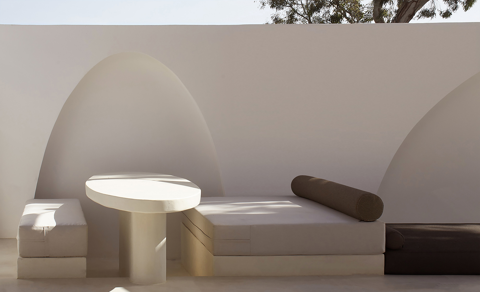 What i did was dance - A family house in Santorini